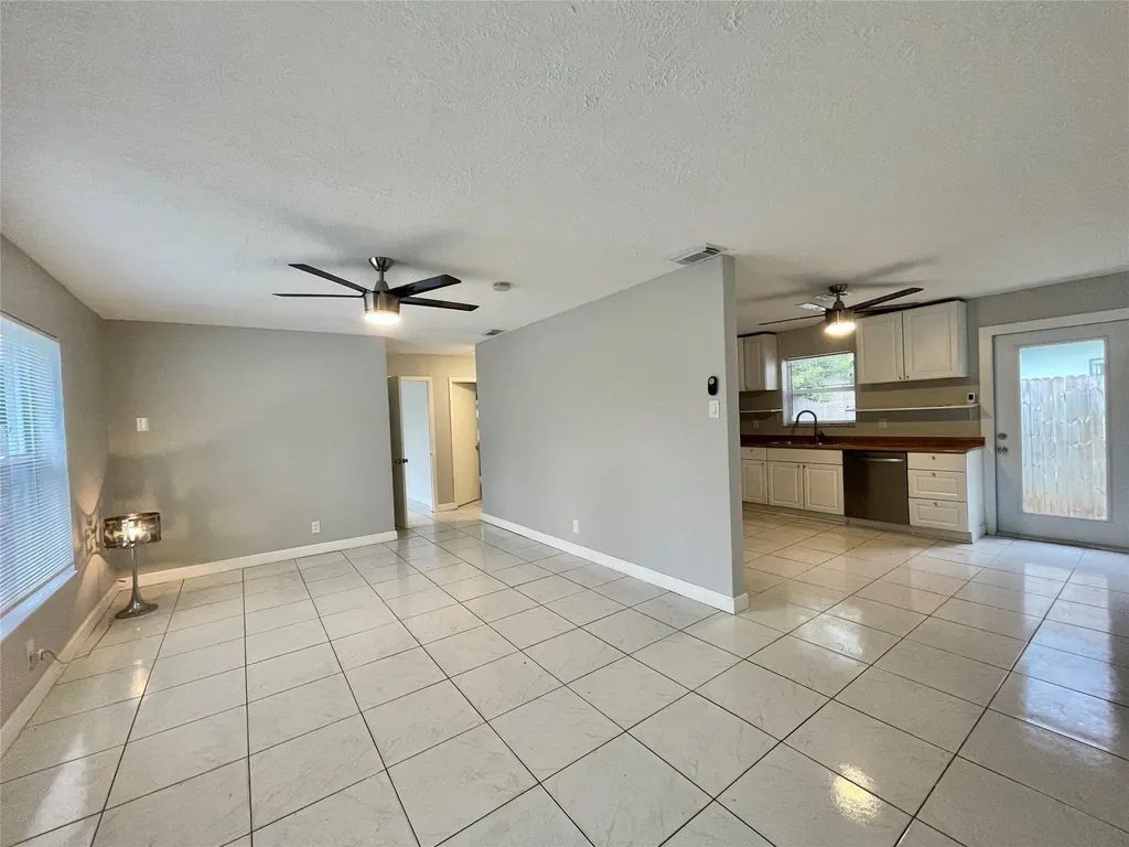 100 NE 12th Street Fort Lauderdale FL 33304