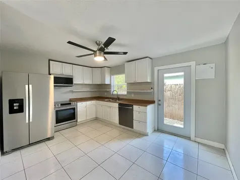 100 NE 12th Street Fort Lauderdale FL 33304