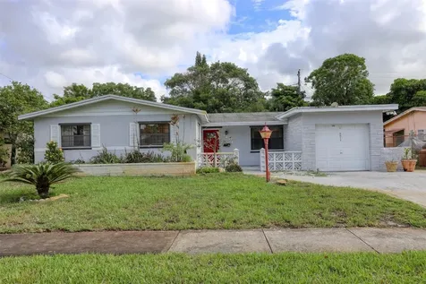 4211 NW 24th Street Lauderhill FL 33313