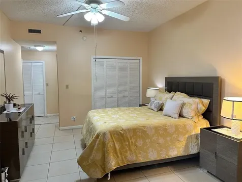 Lauderhill FL 33319