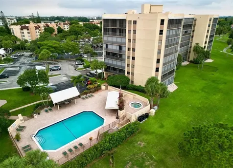 Lauderhill FL 33319
