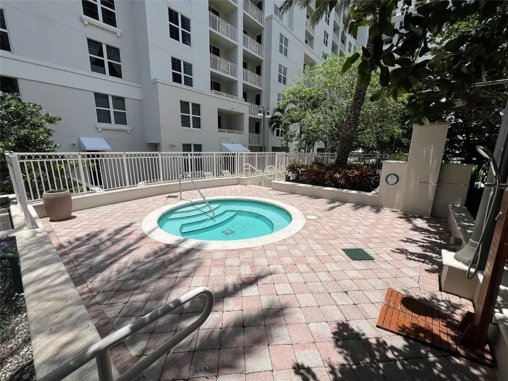 511 SE 5th Avenue Fort Lauderdale FL 33301