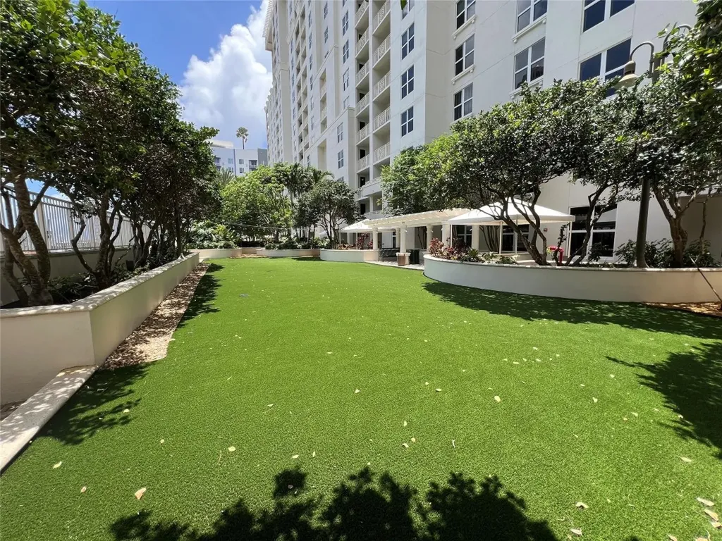 511 SE 5th Avenue Fort Lauderdale FL 33301