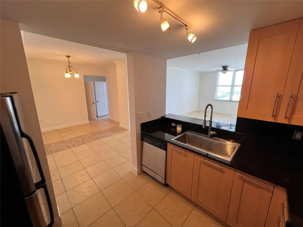 511 SE 5th Avenue Fort Lauderdale FL 33301