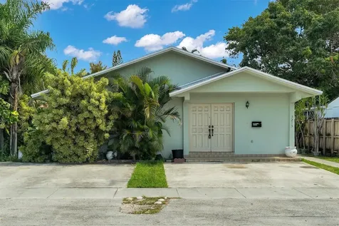 3211-3213 SW 26th Street Miami FL 33133