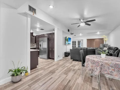 6022 NW 80th Avenue Tamarac FL 33321