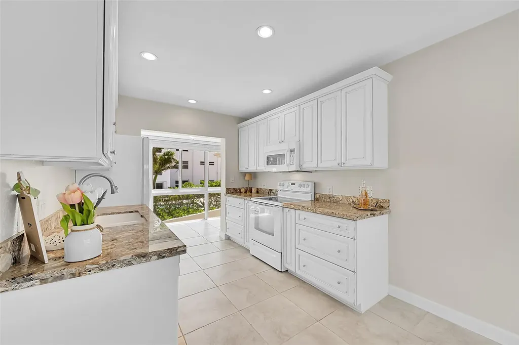 1530 S Ocean Boulevard Pompano Beach FL 33062