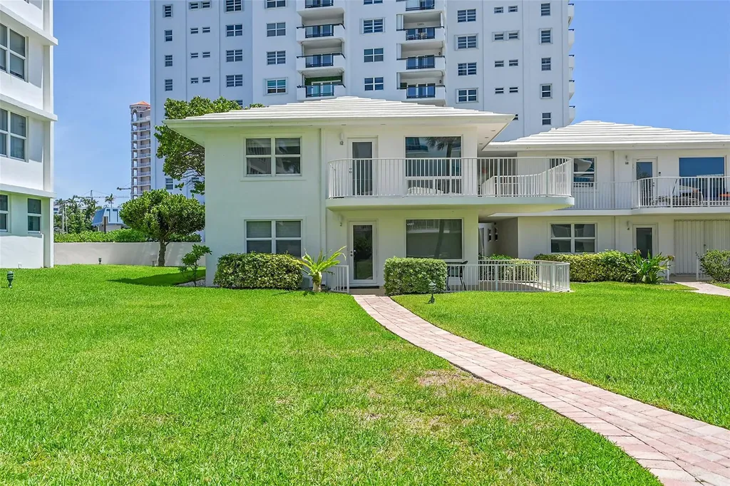 1530 S Ocean Boulevard Pompano Beach FL 33062