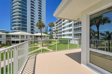 1530 S Ocean Boulevard Pompano Beach FL 33062