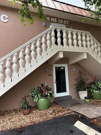9 NE 19 Court Wilton Manors FL 33305