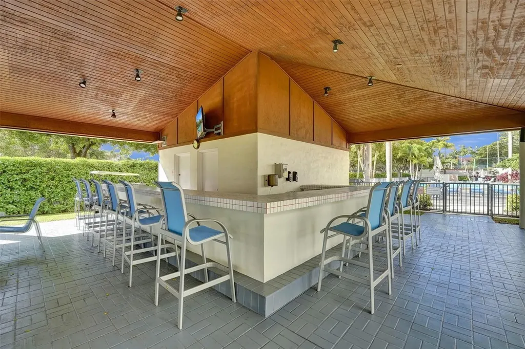 3200 Port Royale Drive N Fort Lauderdale FL 33308