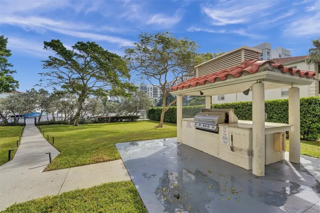 3200 Port Royale Drive N Fort Lauderdale FL 33308