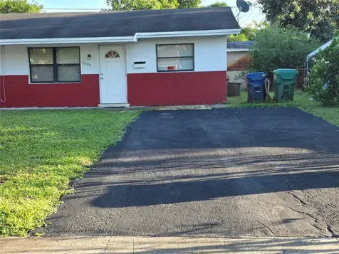5204 NW 15th Court Lauderhill FL 33313