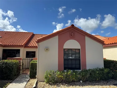 84 Centennial Court Deerfield Beach FL 33442