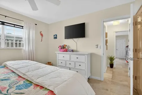 2534 SE 14th Street Pompano Beach FL 33062