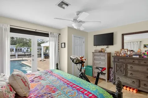 2534 SE 14th Street Pompano Beach FL 33062