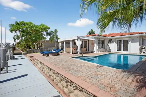 2534 SE 14th Street Pompano Beach FL 33062