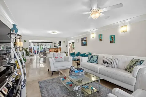 2534 SE 14th Street Pompano Beach FL 33062