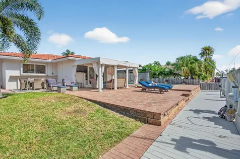 2534 SE 14th Street Pompano Beach FL 33062