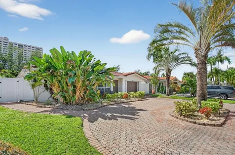2534 SE 14th Street Pompano Beach FL 33062