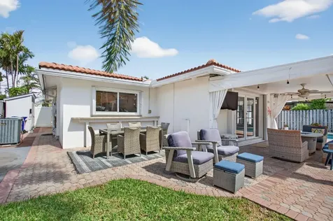 2534 SE 14th Street Pompano Beach FL 33062