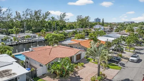 2534 SE 14th Street Pompano Beach FL 33062