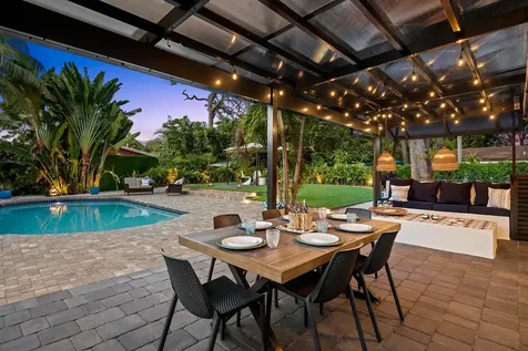 1813 SW 10th Court Fort Lauderdale FL 33312