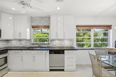 4803 Queen Palm Lane Tamarac FL 33319