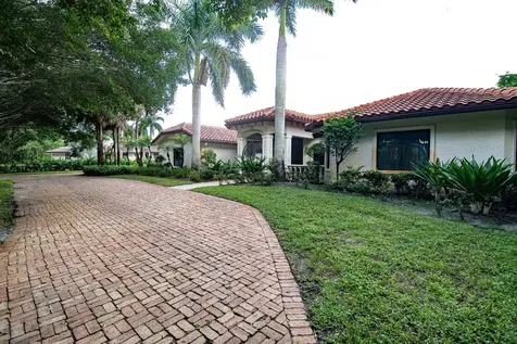 8208 Twin Lake Drive Boca Raton FL 33496