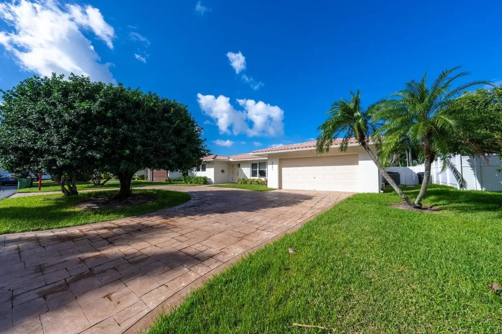 4731 NE 29th Avenue Fort Lauderdale FL 33308