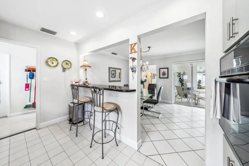 4731 NE 29th Avenue Fort Lauderdale FL 33308
