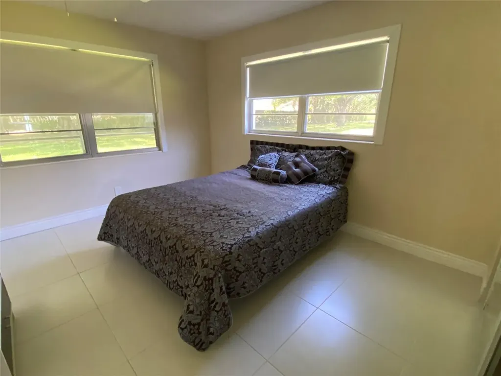 209 Ventnor M Deerfield Beach FL 33442