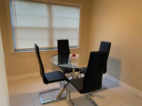 209 Ventnor M Deerfield Beach FL 33442