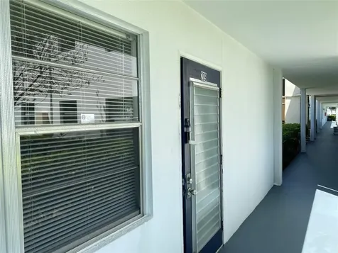 209 Ventnor M Deerfield Beach FL 33442
