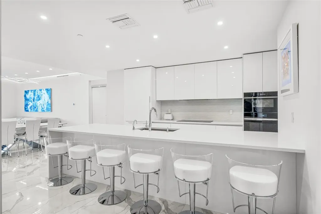 920 Intracoastal Drive Fort Lauderdale FL 33304