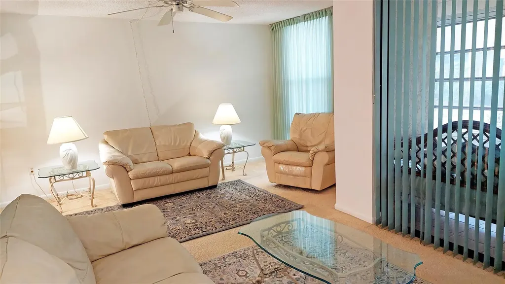 367 S Federal Highway Deerfield Beach FL 33441