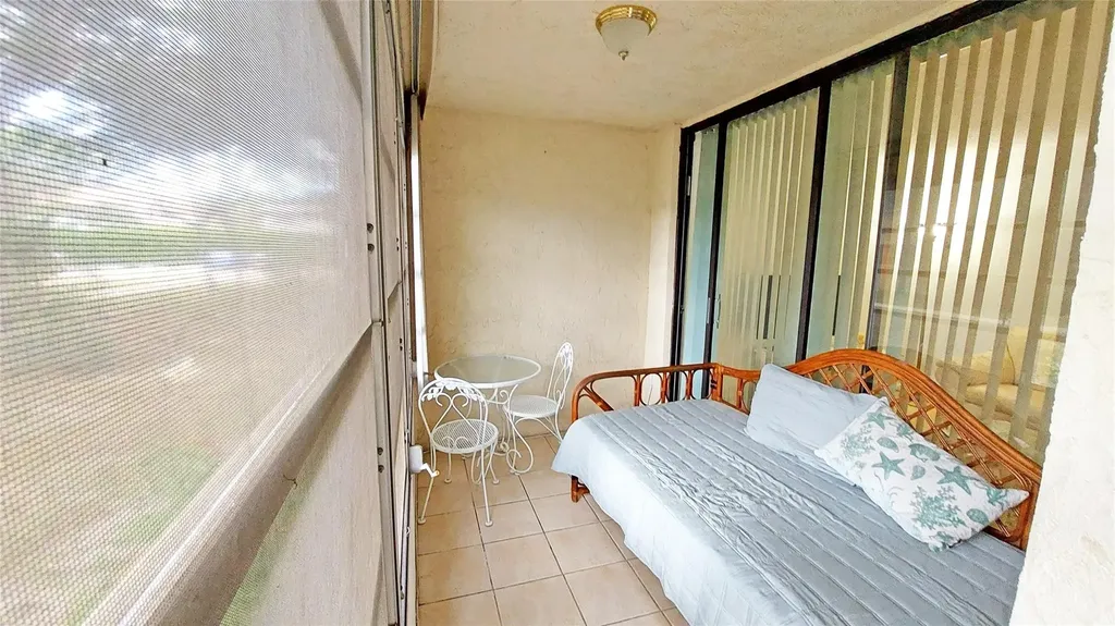 367 S Federal Highway Deerfield Beach FL 33441