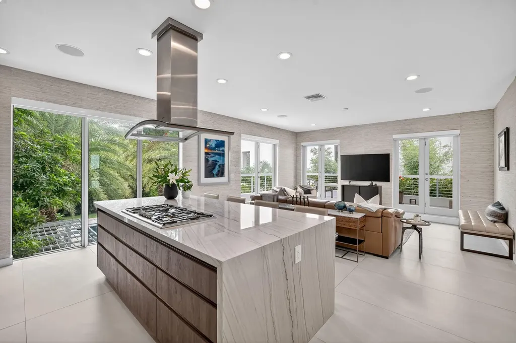 2401 N Atlantic Boulevard Fort Lauderdale FL 33305