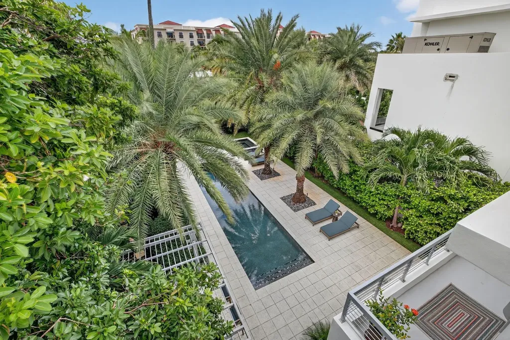 2401 N Atlantic Boulevard Fort Lauderdale FL 33305