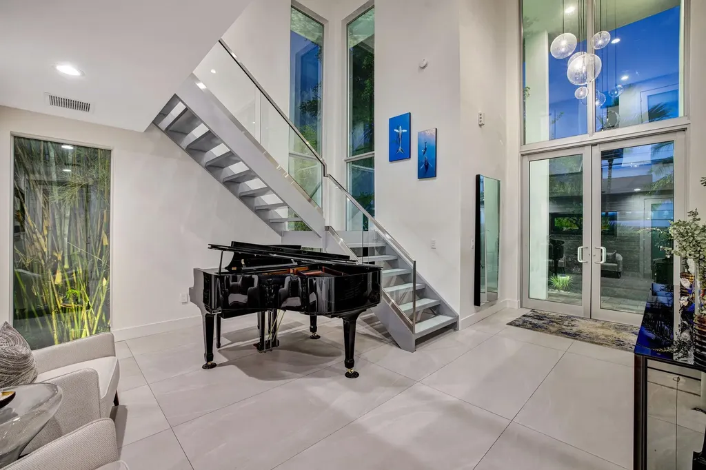 2401 N Atlantic Boulevard Fort Lauderdale FL 33305