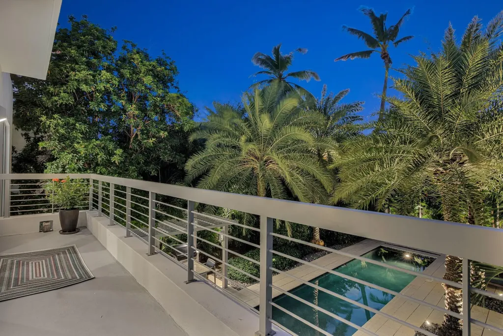 2401 N Atlantic Boulevard Fort Lauderdale FL 33305
