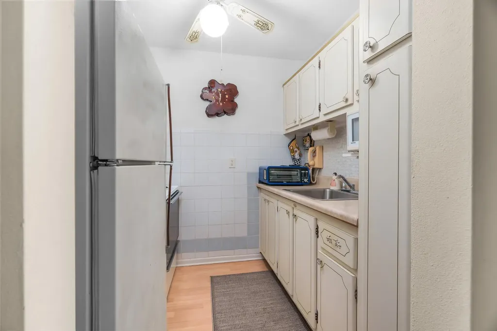 2106 NE 56th Court Fort Lauderdale FL 33308