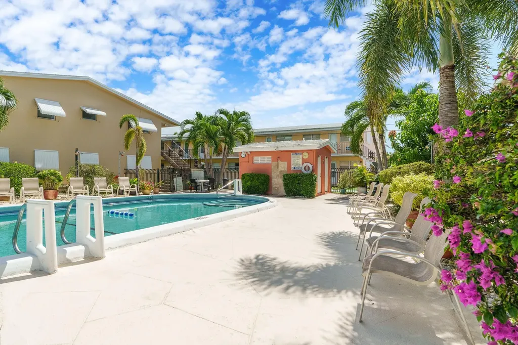 2106 NE 56th Court Fort Lauderdale FL 33308