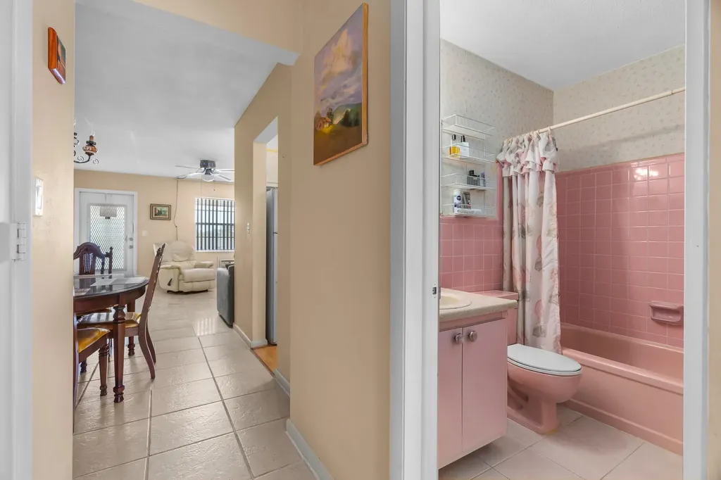 2106 NE 56th Court Fort Lauderdale FL 33308