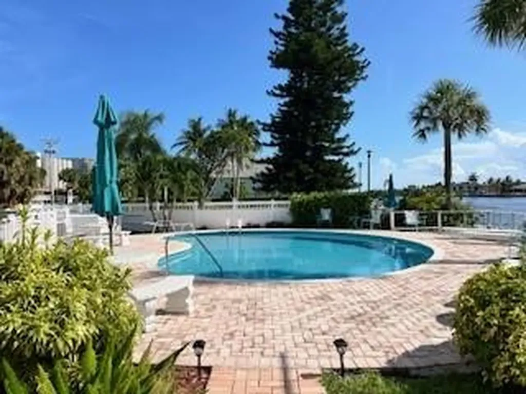 1201 N Riverside Drive Pompano Beach FL 33062