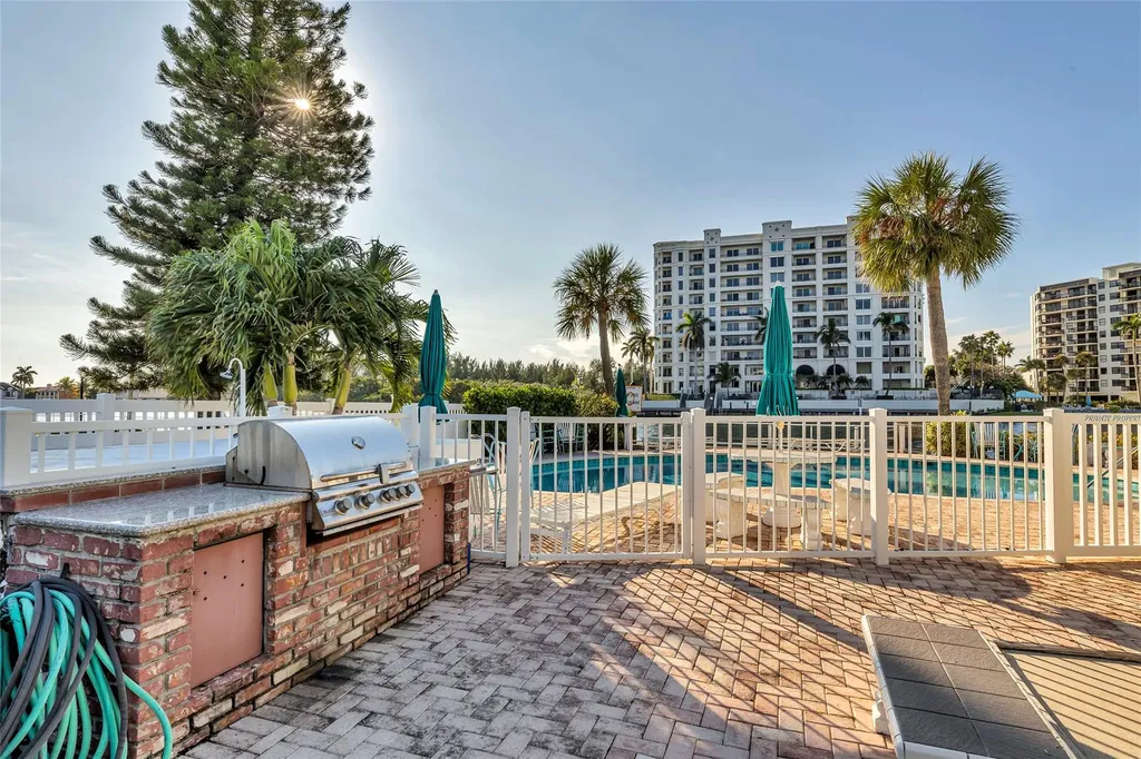 1201 N Riverside Drive Pompano Beach FL 33062