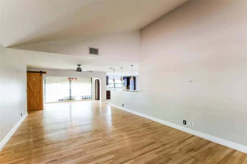 9468 NW 2nd Street Coral Springs FL 33071