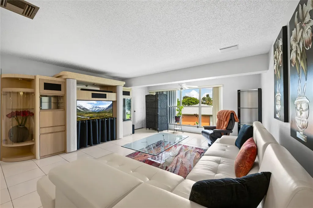 1621 NW 20th Avenue Delray Beach FL 33445