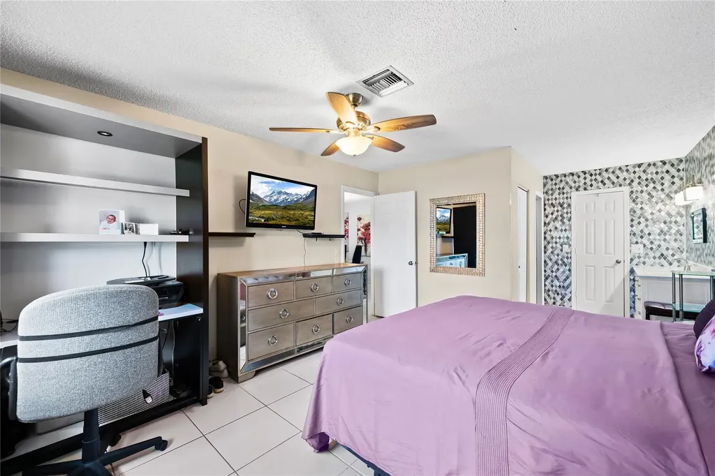 1621 NW 20th Avenue Delray Beach FL 33445
