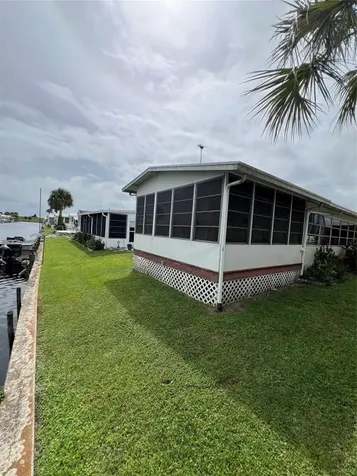 10 Shell Road Okeechobee FL 34974